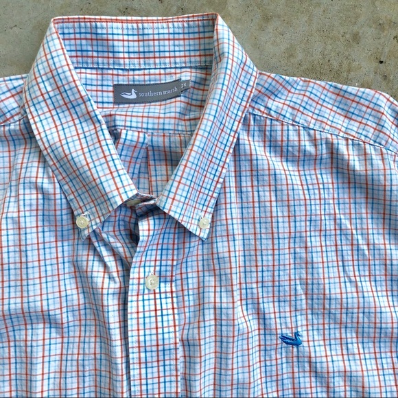 💸SOLD💸Southern Marsh checkered button down shirt - Picture 2 of 4